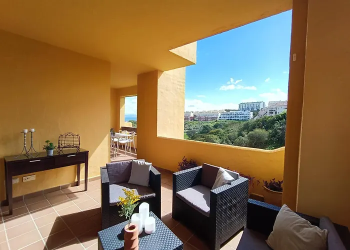 Duquesa Village Cozy Apartment Golf & Beach