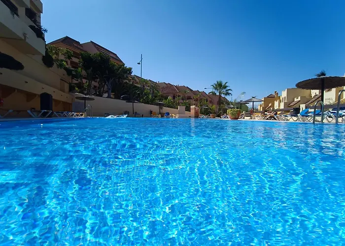 Duquesa Village Cozy Apartment Golf & Beach